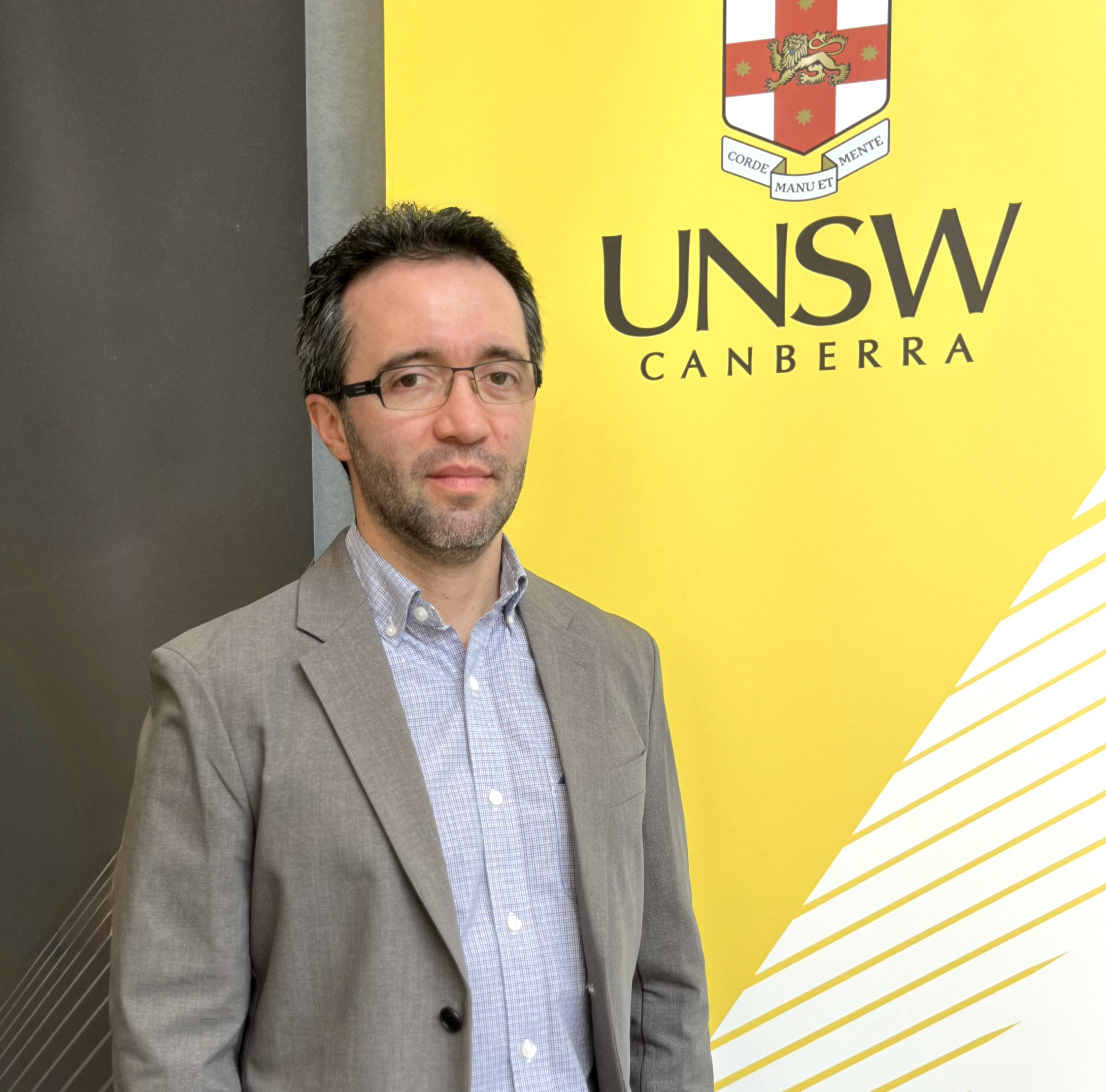Dr Josh Andres