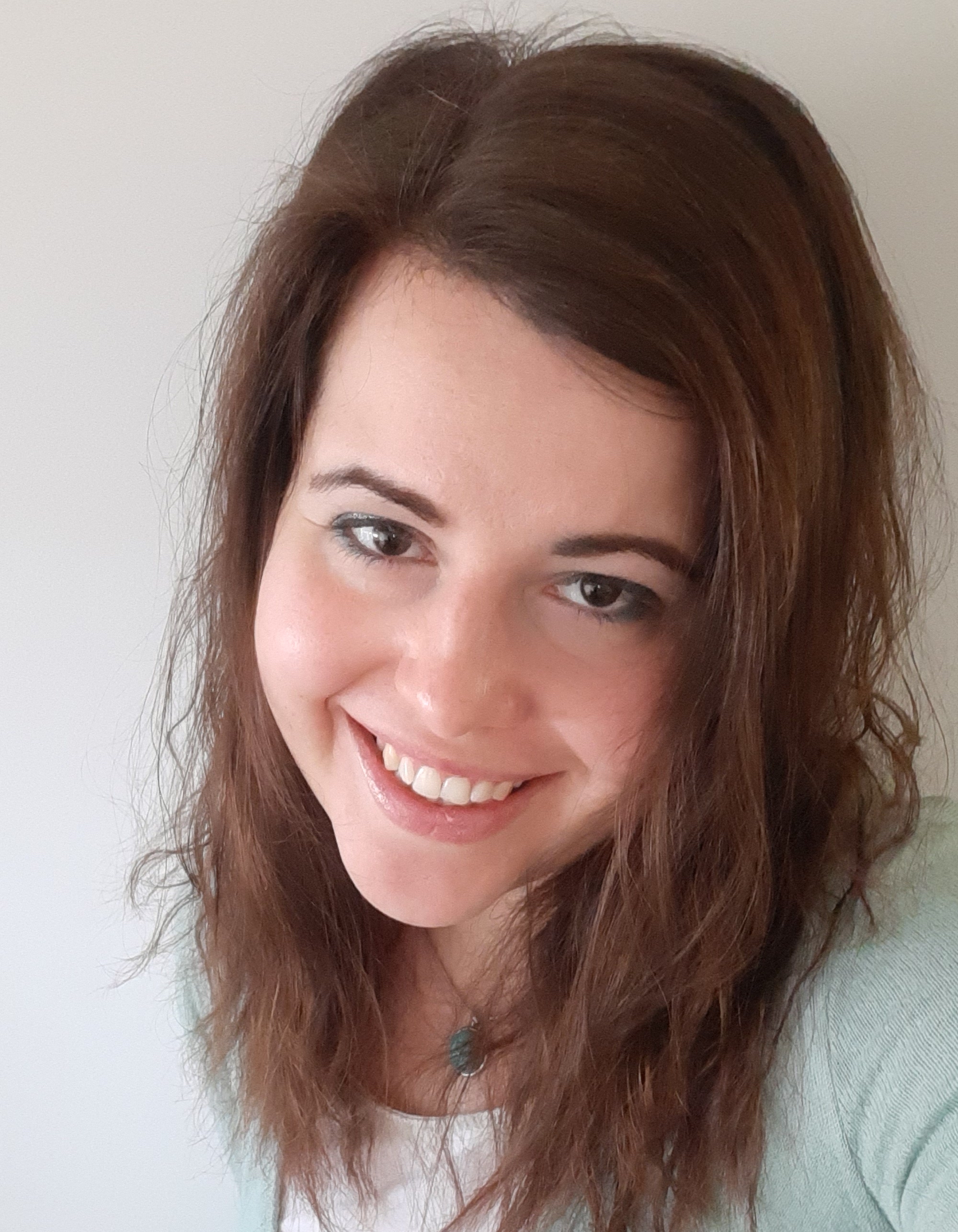 Dr Zuzana Coculova
