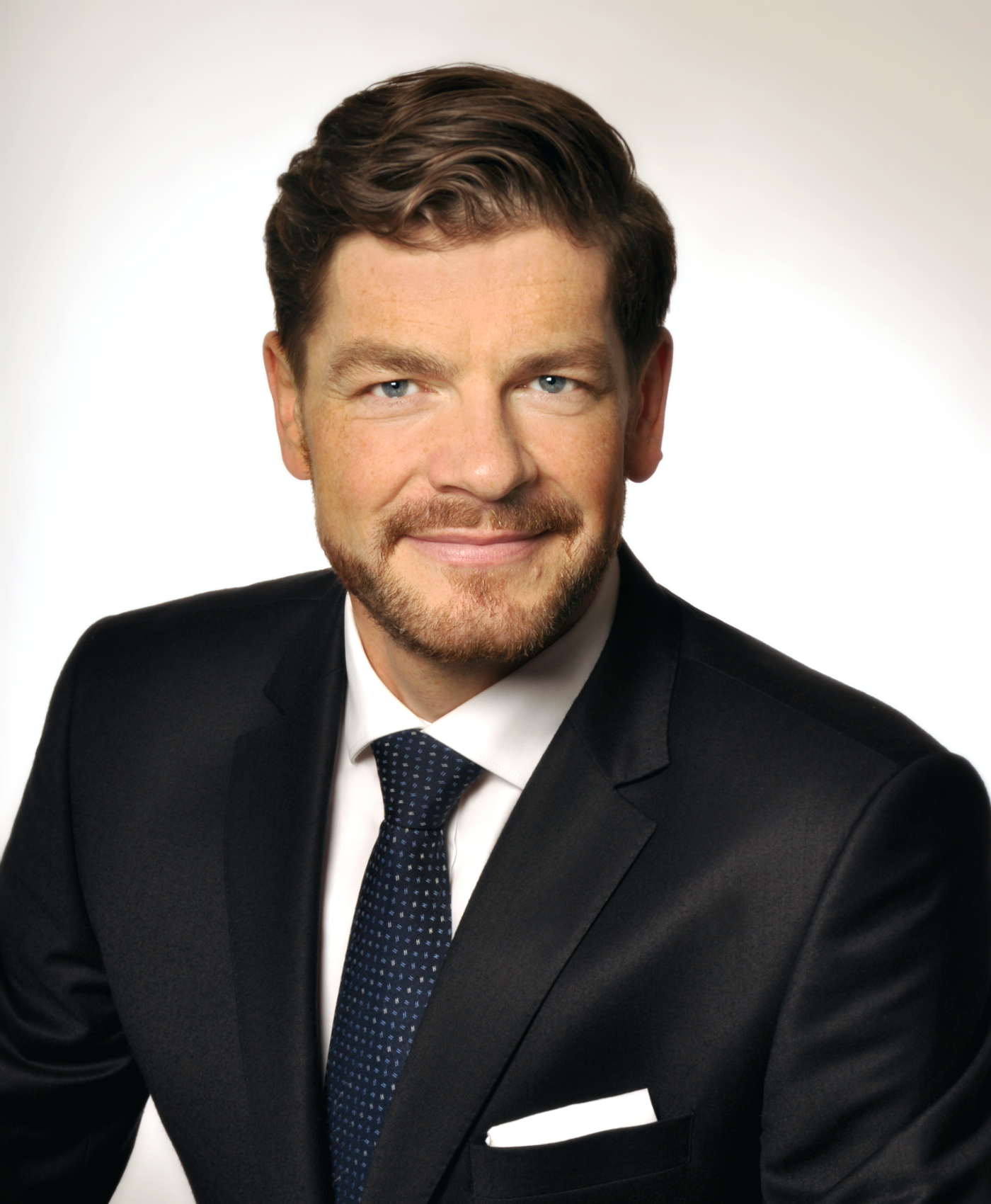 Associate Professor Benjamin Loos