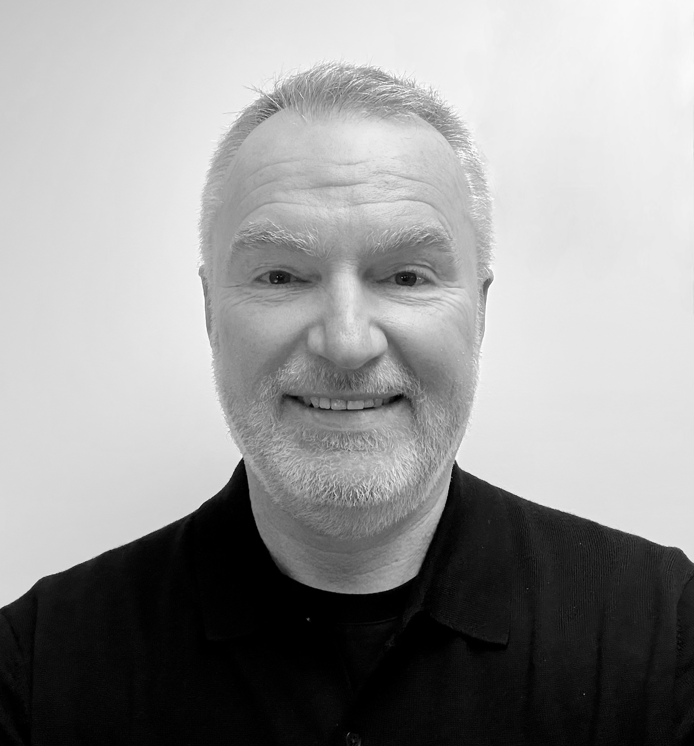 Dr Mark Ian Jones