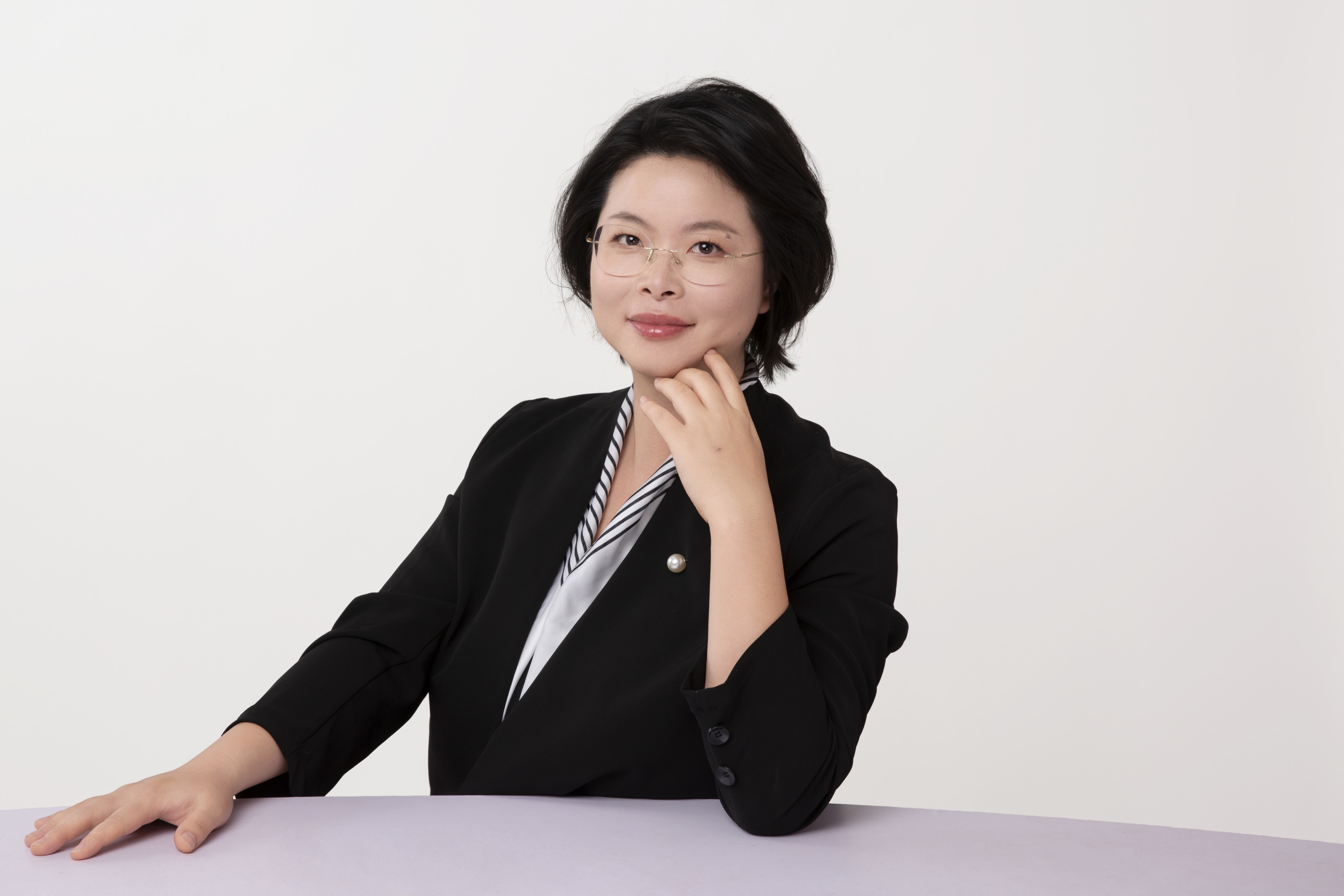 Senior Research Fellow Longting Lin