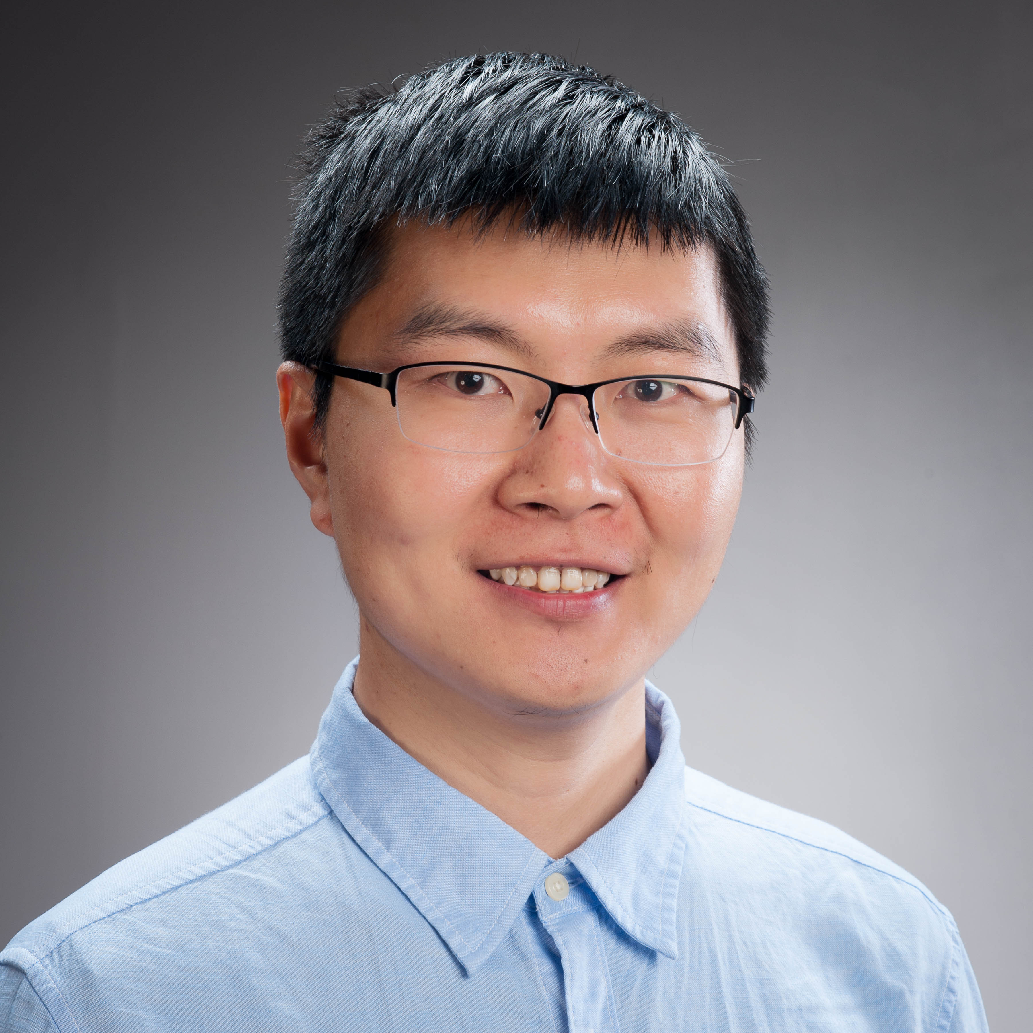 Senior Lecturer Fang-Lue Zhang