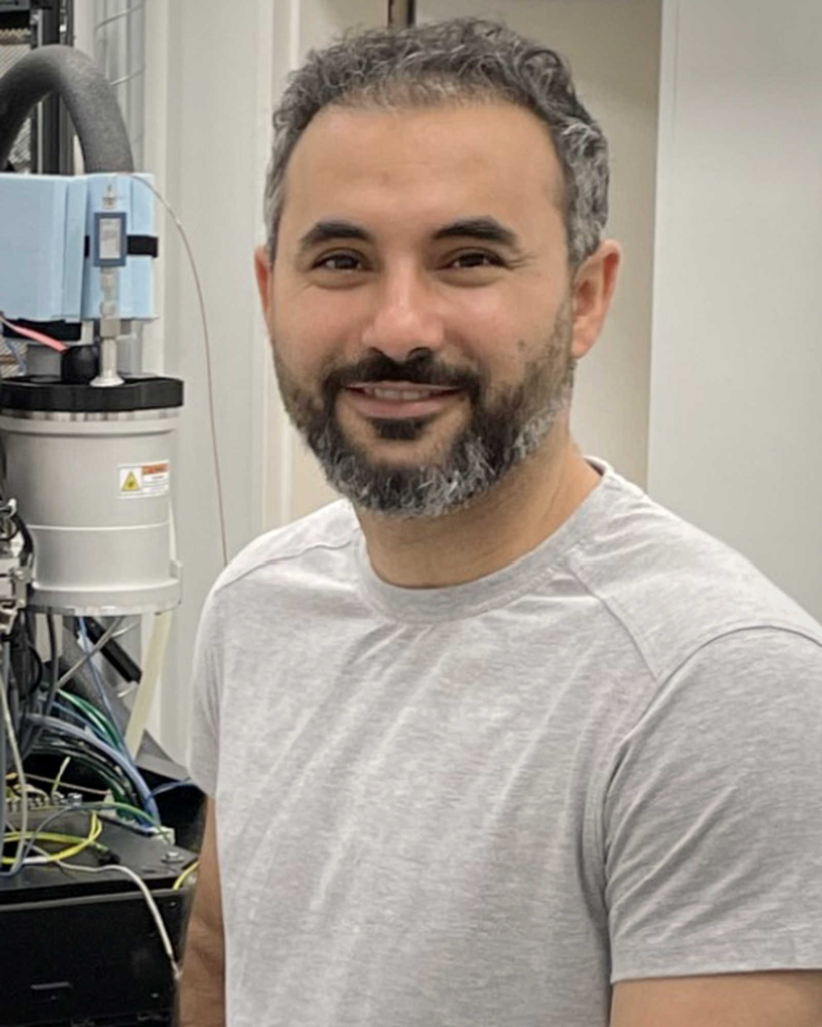 Dr Navid Bavi