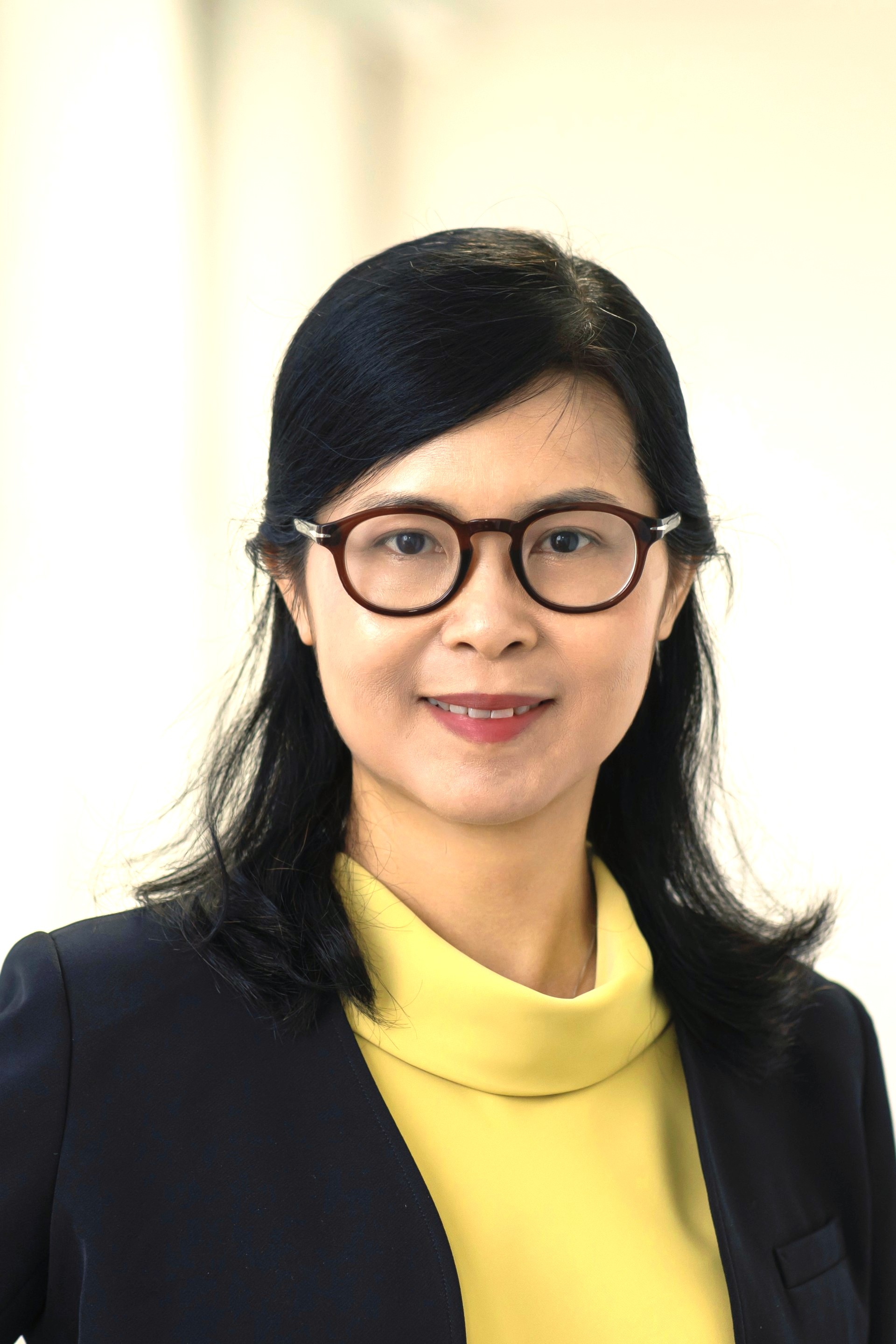 Associate Professor Hoa Nguyen