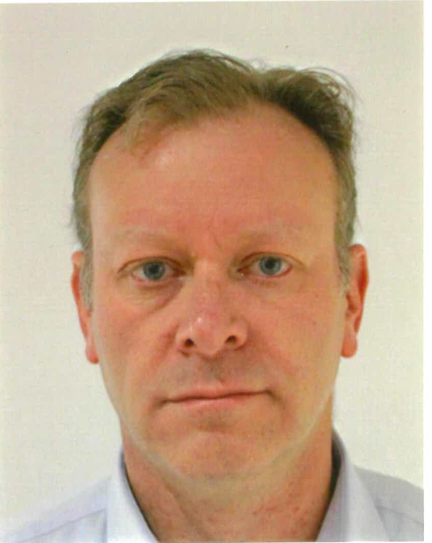 Associate Professor Robert Niven